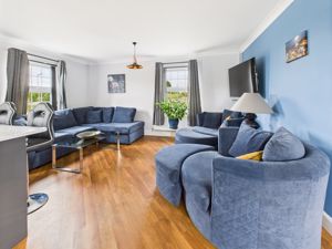 Living Area- click for photo gallery